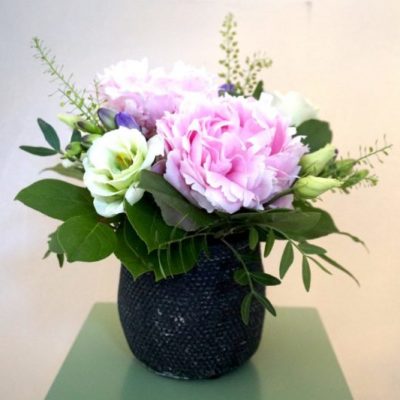 Maria Luisa Rocchi Flowers composizione floreale. a domicilio con cosaporto.