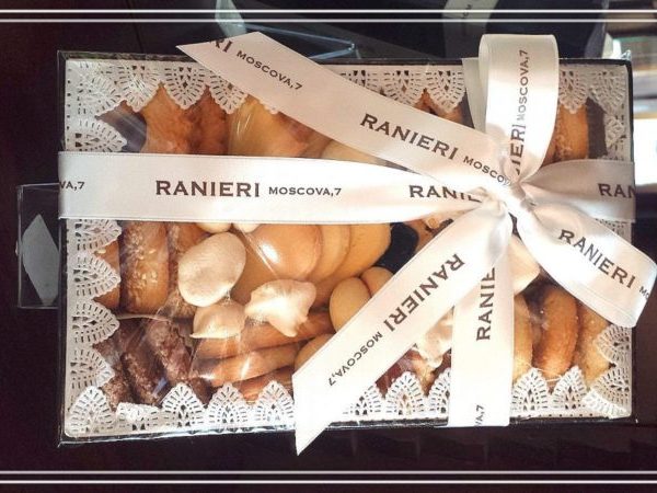 Box regalo biscotti gusti vari ordina online su Cosaporto.it consegna a domicilio