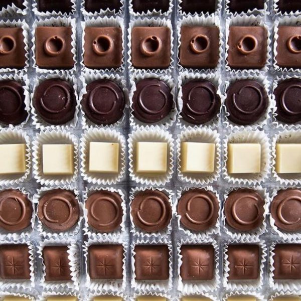 scatola-di-praline-vari-gusti-consegna-domicilio-cosaporto