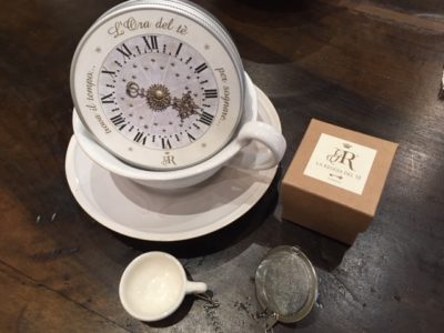 L'Ora del tè - lattina di tè con filtro in acciaio e tazza da tè Orangerie