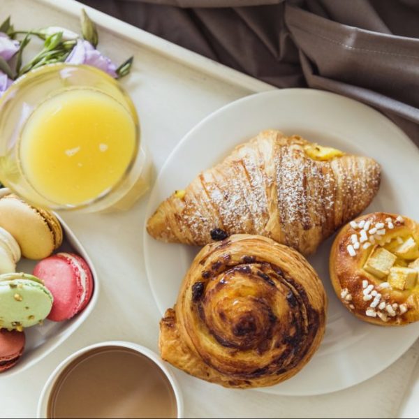 colazione romantica per due di Le levain con cosaporto a domicilio