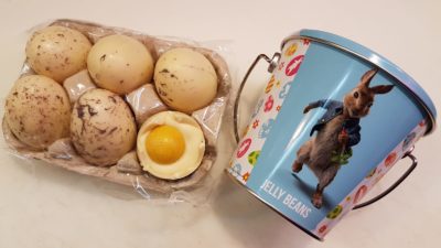 ovetti e jelly beans di latteria bera a domicilio con cosaporto.