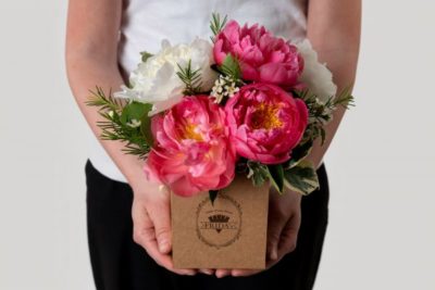 box peonie mamma festa a domicilio con cosaporto frida's