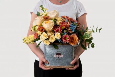 centrotavola speciale festa mamma fiori stagione a domicilio con cosaporto