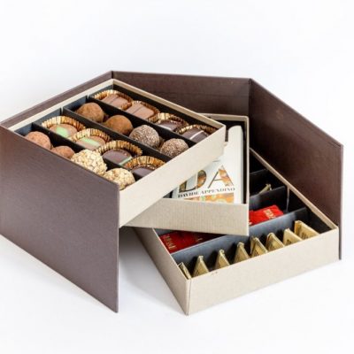 Box cioccolatini personalizzabile. consegna a domicilio con cosaporto
