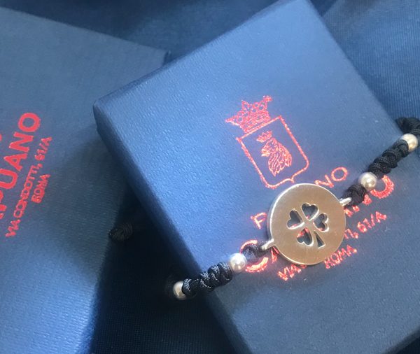 Bracciale quadrifoglio gioielleria peppino capuano a domicilio con cosaporto