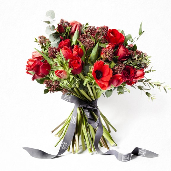 Maria Luisa Rocchi_composizione fiori rossi_san valentino