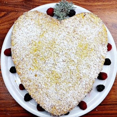 Torta antica a forma di cuore