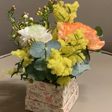 Scatola artigianale Coral consegna a domicilio con Cosaporto