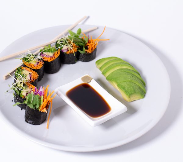 vegan Sushi roll ecru raw food e cosaporto