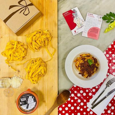 box-tagliatelle-ragu-sfoglia-rina-consegna-domicilio-cosaporto