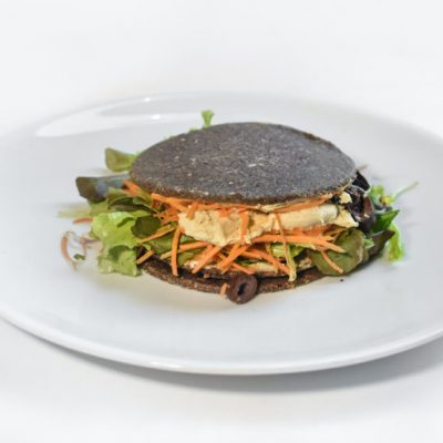 sandwich senza vegan burger ecru raw food e cosaporto