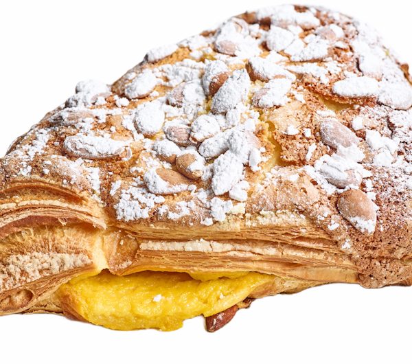 triangolo crema-regina-di-quadri-consegna-domicilio-cosaporto