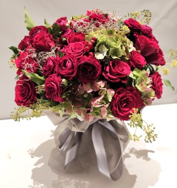 bouquet-rose-rosse-ciaffoni-cosaporto