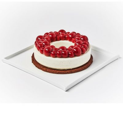 Cheesecake Moderna con Lampone e Fragole di Nobu Milano consegna a domicilio con cosaporto