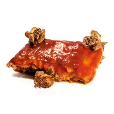 Agnello, ketchup di peperoni e capperi fritti dello Chef Matias Perdomo di ROC consegna a domicilio con Cosaporto