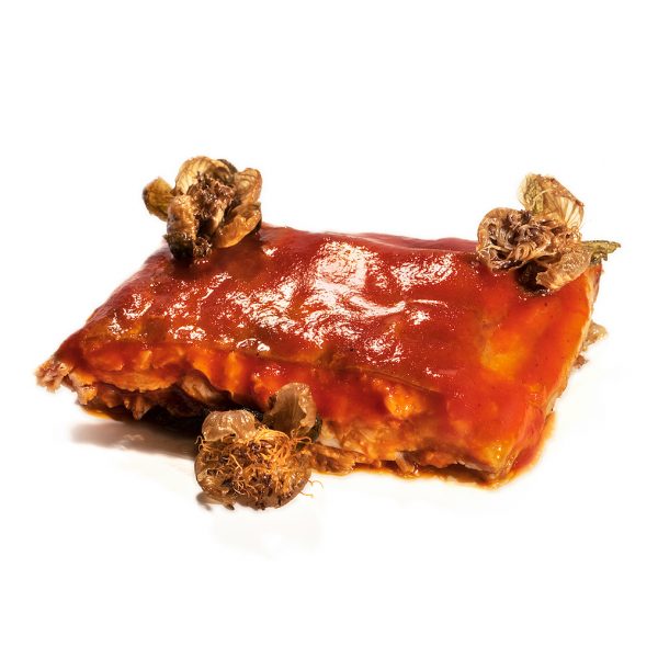 Agnello, ketchup di peperoni e capperi fritti dello Chef Matias Perdomo di ROC consegna a domicilio con Cosaporto