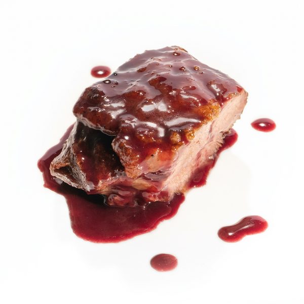 Guancia di vitello, vino rosso e mirtilli dello Chef Matias Perdomo di ROC consegna a domicilio con Cosaporto