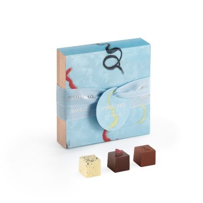 Confezione da 16 praline Pasqua Armani / Dolce consegna a domicilio con Cosaporto