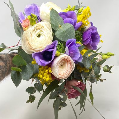 bouquet fiori primaverili e mimosa