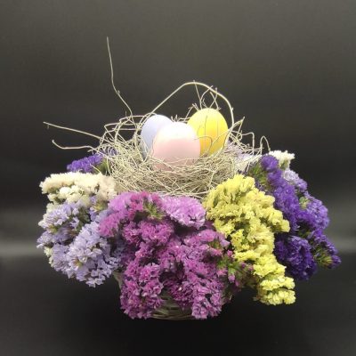 Centrotavola Nido Pasquale con limonium