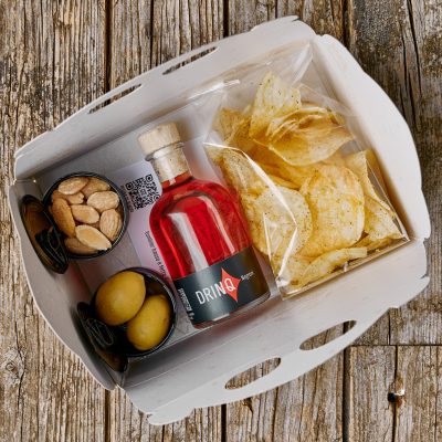 Kit Aperitivo Regina di Quadri consegna a domicilio con Cosaporto