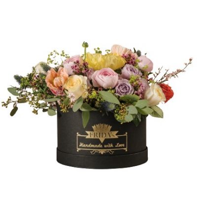 Cappelliera creativa luxury Frida's Flowers consegna a domicilio con Cosaporto