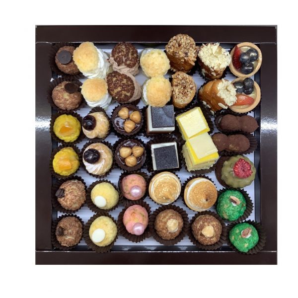 vassoio pasticceria fresca