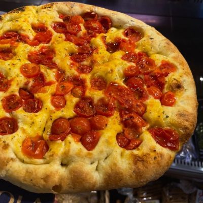 Focaccia Pugliese Fermata del Gusto consegna a domicilio con Cosaporto