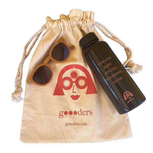 Kit da Spiaggia Goooders consegna a domicilio con Cosaporto