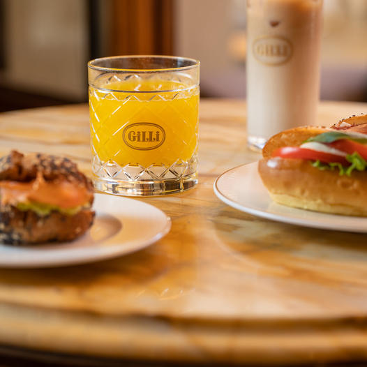 Componi il tuo light lunch dal Caffè Gilli consegna a domicilio con Cosaporto