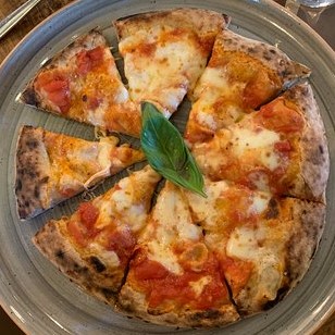 Margherita Lombarda Crosta Mercato Centrale consegna a domicilio con Cosaporto