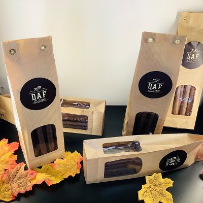 Grissini di cioccolato fondente o al latte - 300gr ordina online su Cosaporto.it