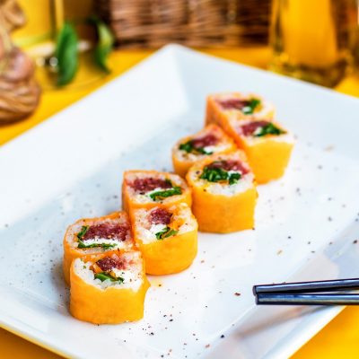 Piemontese Rolls Fuzion Food consegna a domicilio con Cosaporto