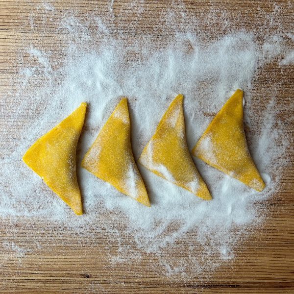 Ravioli ripieni di ossobuco e limone Casadora consegna a domicilio con Cosaporto