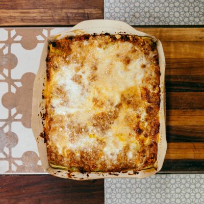 Lasagna classica già cotta Oui in Cucina consegna a domicilio con Cosaporto