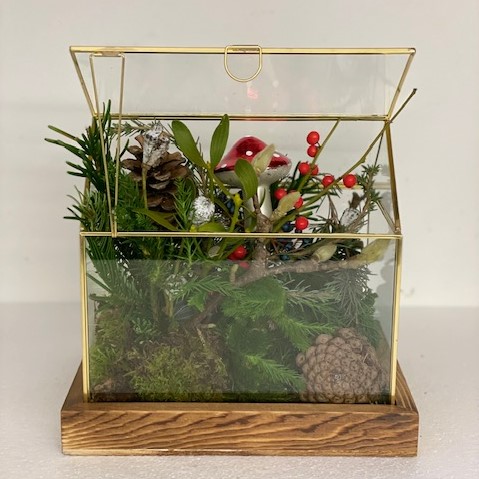 Composizione Casetta di Natale Coral consegna a domicilio con Cosaporto.it