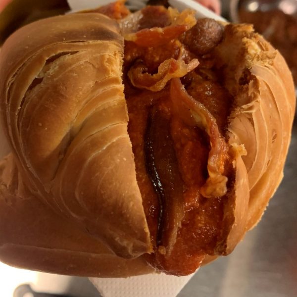 Cornetto salato amatriciana guanciale MCR Il Cornetto salato consegna a domicilio con dev.cosaporto.it