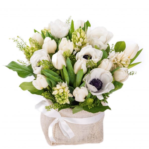 Sachettino juta con fiori bianchi Eredi Bagatin consegna a domicilio con Cosaporto