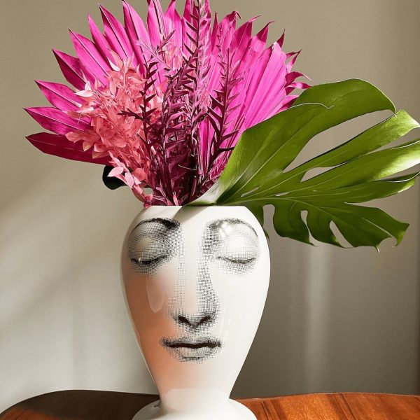 Mazzo di Fiori Secchi Be My Valentine Fiori cuori & Veleno consegna a domicilio con cosaporto