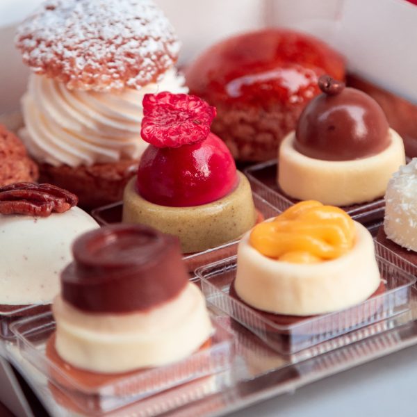 Mignon da 6 a 24 Casa Manfredi consegna a domicilio con Cosaporto