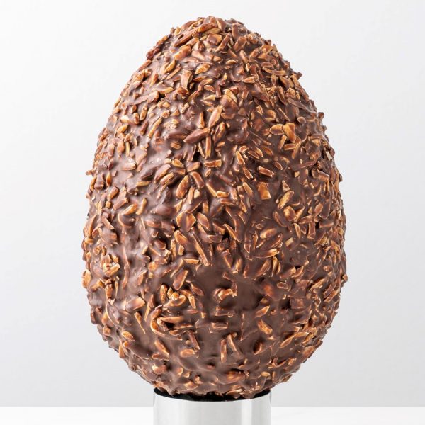Uovo Pralinato con Cioccolato Fondente e Mandorle Iginio Massari consegna a domicilio con Cosaporto