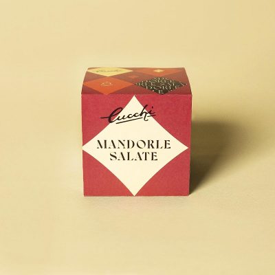 Mandorle salate Cucchi consegna a domicilio con Cosaporto