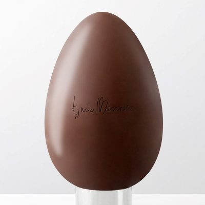Uovo Firmato al Cioccolato al Latte Iginio Massari consegna a domicilio con Cosaporto