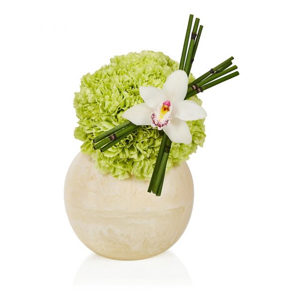 Composizione floreale in sfera resina Armani / Fiori consegna a domicilio con Cosaporto