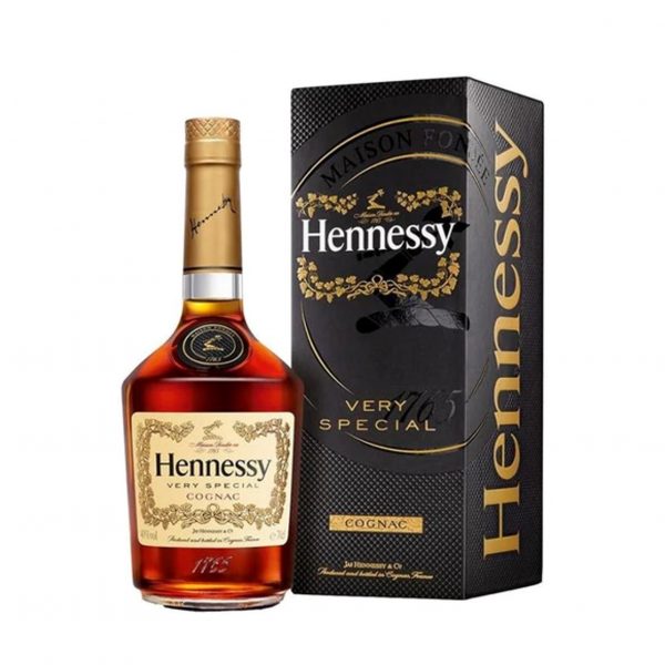 Cognac Hennessy VS consegna a domicilio con Cosaporto