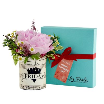 Special Day Box Festa della Mamma La Perla con Sushi di Peonie Frida's consegna a domicilio con Cosaporto